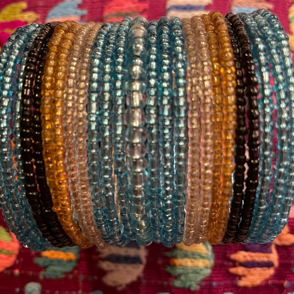NWOT Fun Extra Wide Beaded Cuff Bracelett - Picture 1 of 3